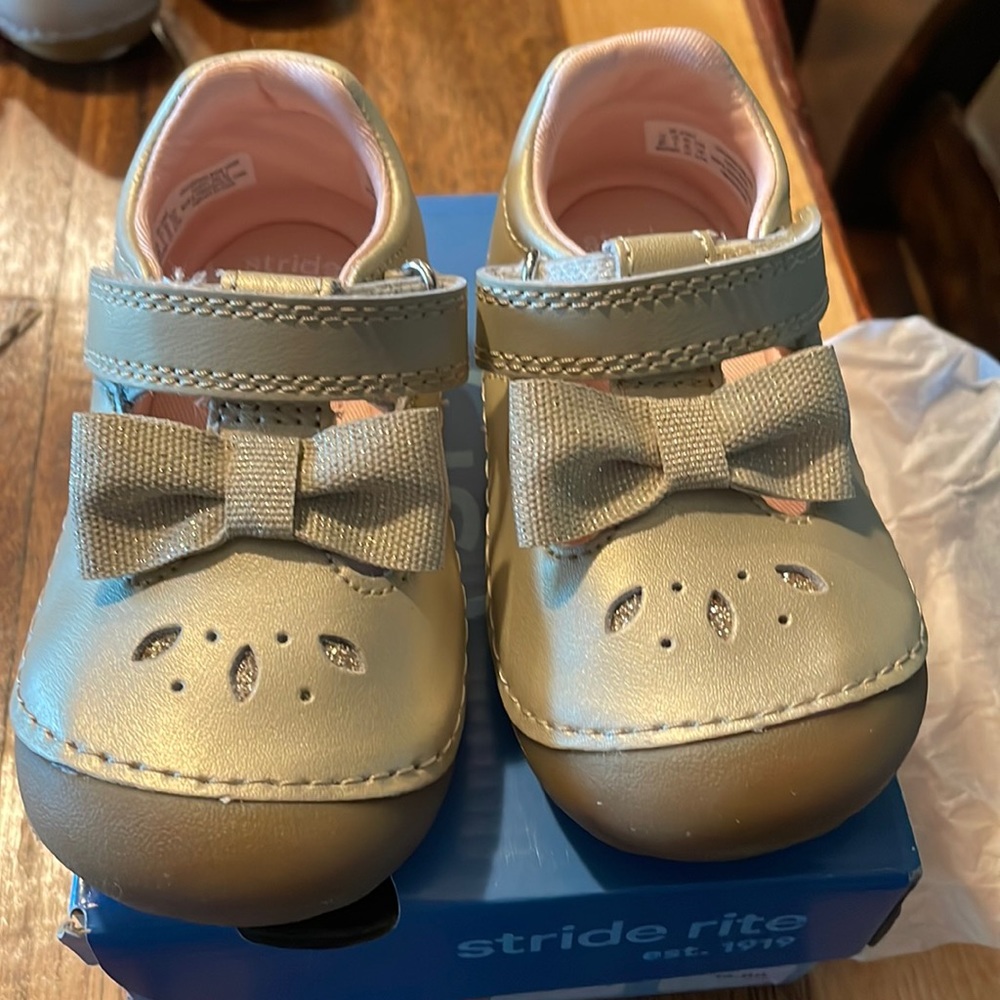 NIB Stride Rite Janna Mary Jane